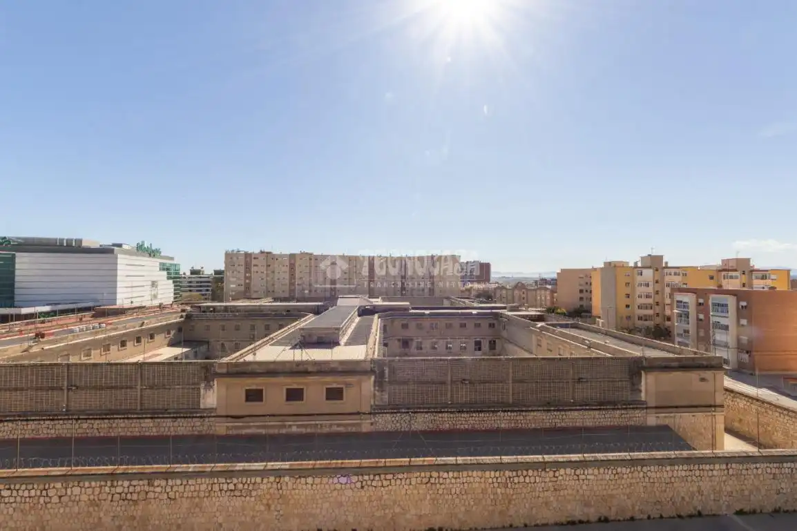 Außenansicht von Wohnung zum Verkauf in Tarragona mit Balkon