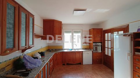 Foto 2 de Casa adosada en venta en Tobarra, Albacete