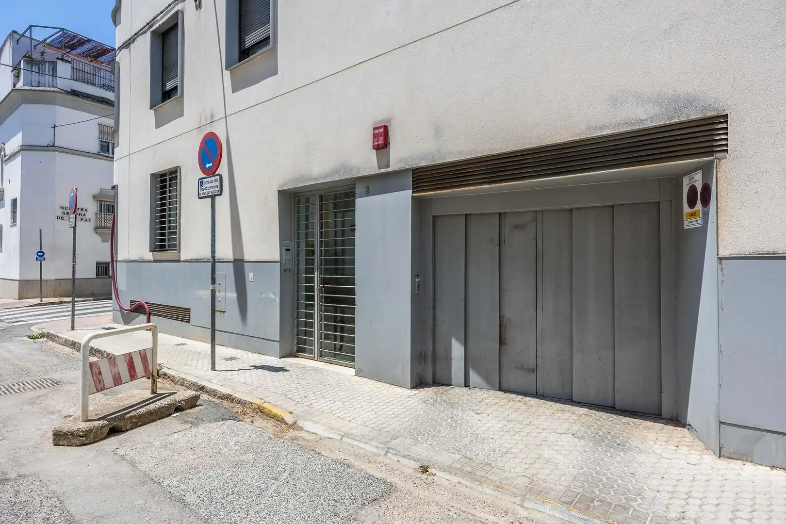 Vista exterior de Piso en venta en Sevilla con Aire acondicionado, Calefacción y Balcón