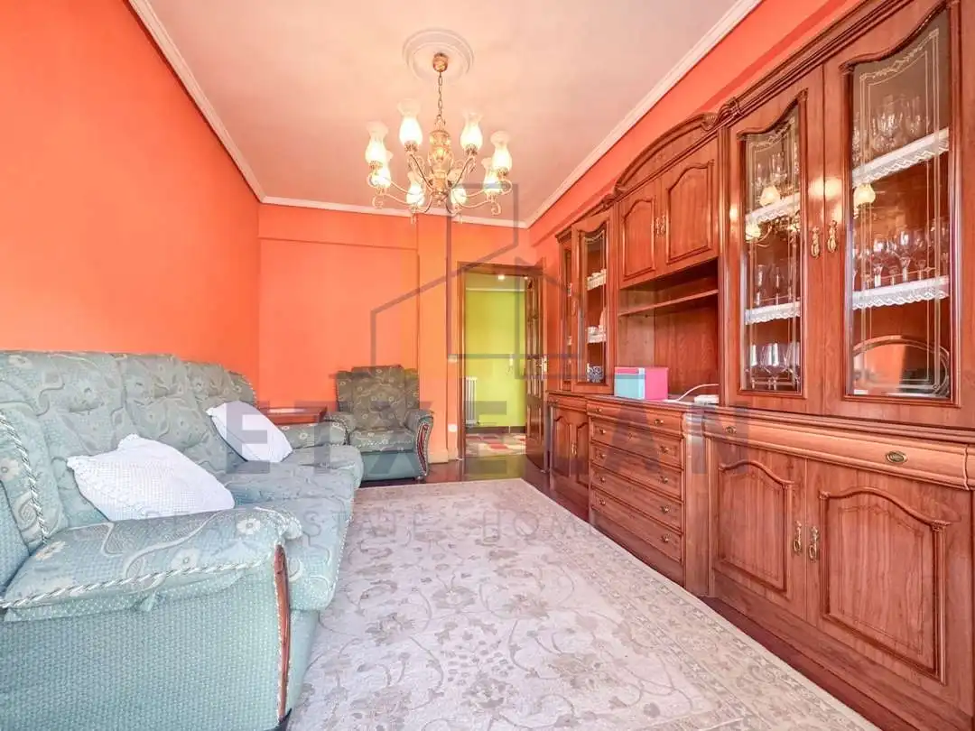 Living room of Flat for sale in Elorrio  with Heating, Terrace and Storage room