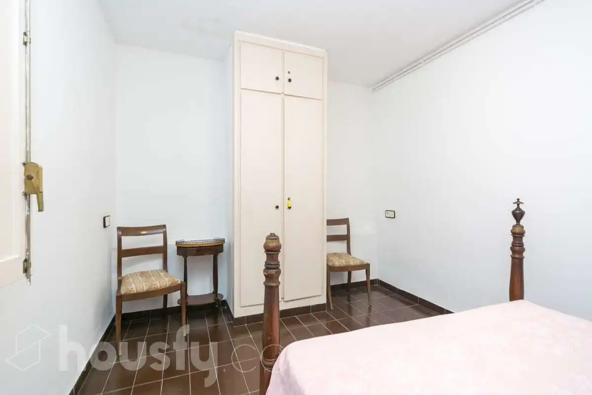 Dormitori de Casa o xalet en venda en Tarragona amb Calefacció, Jardí privat i Parquet