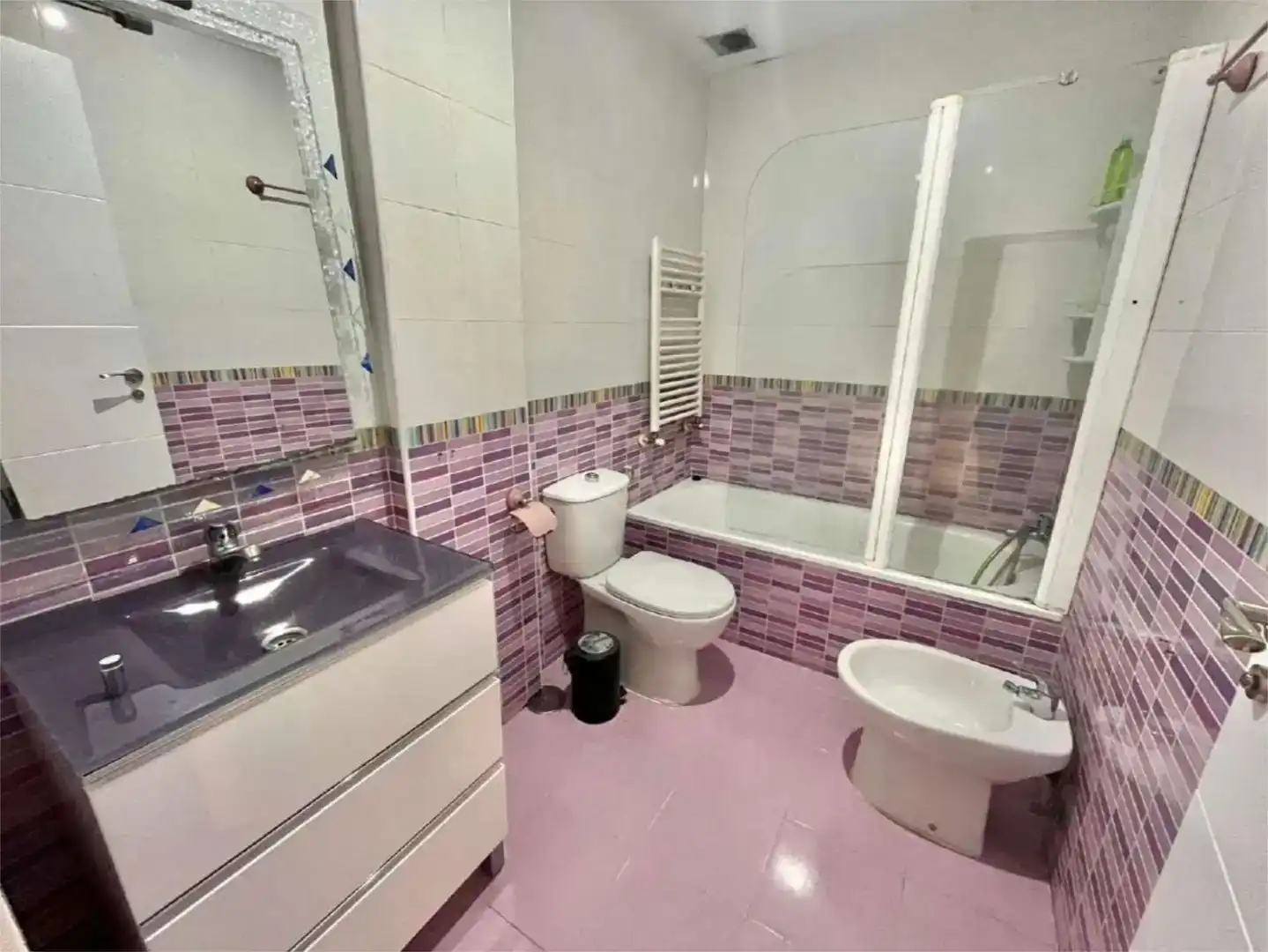 Bathroom of Flat for sale in Llerena, Badajoz