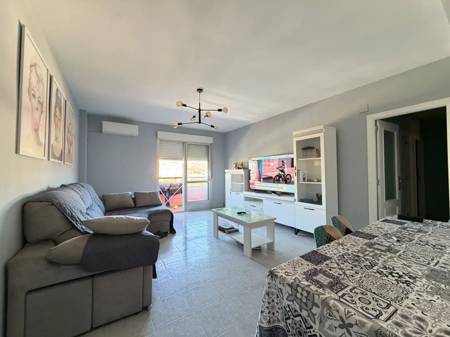 Living room of Flat for sale in Zona Norte - Hospital - Urbanizaciones