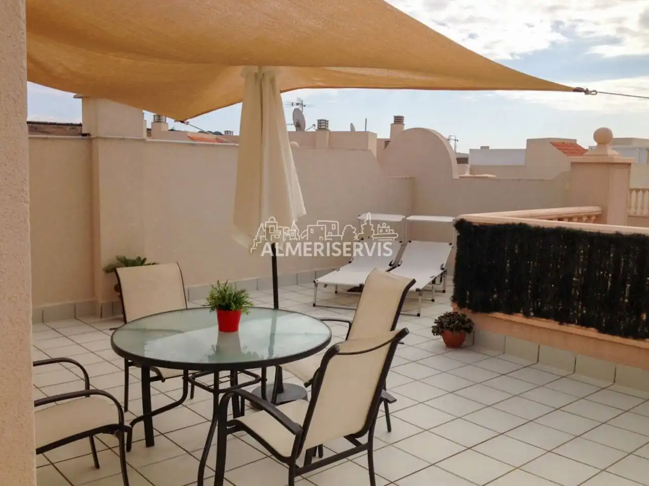 Terrasse von Dachboden zum Verkauf in El Ejido mit Klimaanlage, Terrasse und Abstellraum
