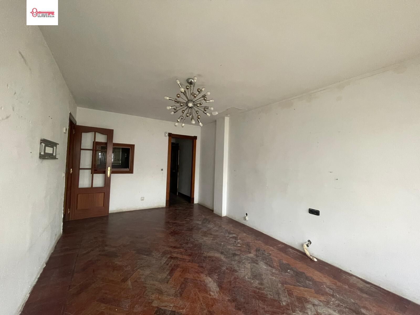 Piso en venta en  URBANIZACION EL FERIAL