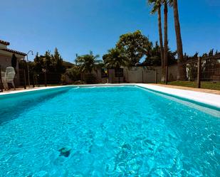 Swimming pool of House or chalet for sale in Chiclana de la Frontera  with Air Conditioner, Private garden and Swimming Pool