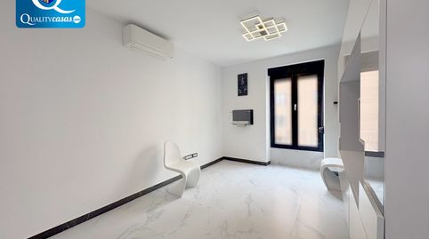 Apartamento en venta en Centro  Diputación, 2 dormitorios., imatge 3