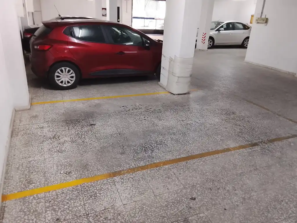 Parkplatz von Garage zur Miete in Córdoba