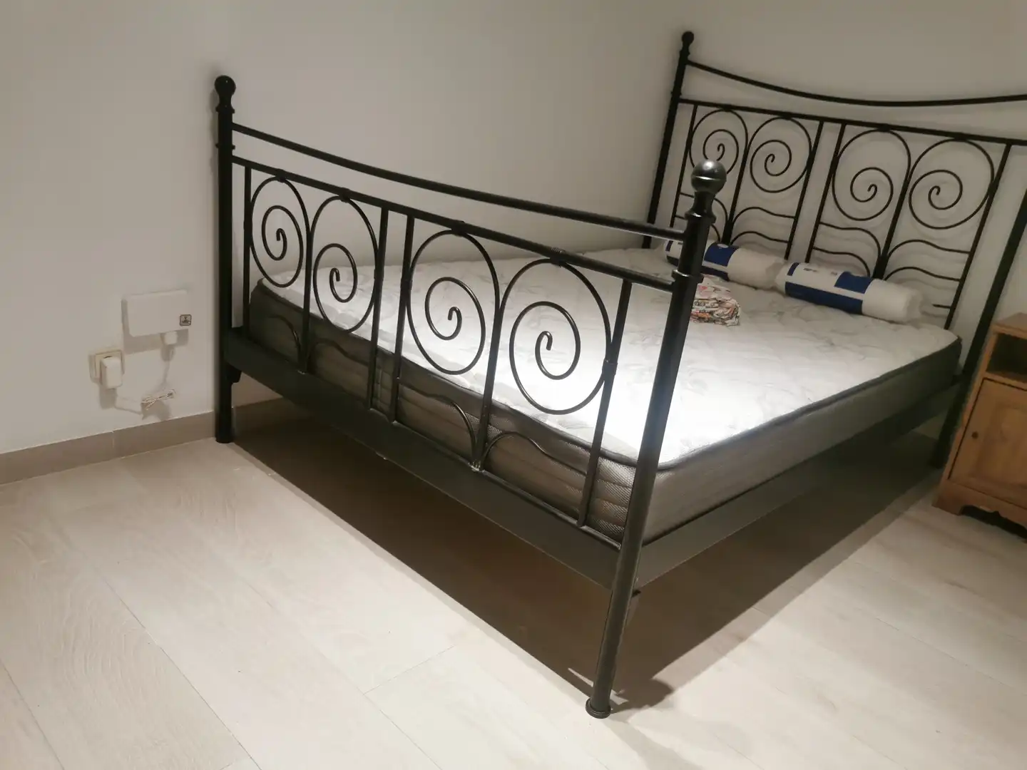 Bedroom of Flat for rent in Barcelona  with Air Conditioner, Parquet flooring and Furnished