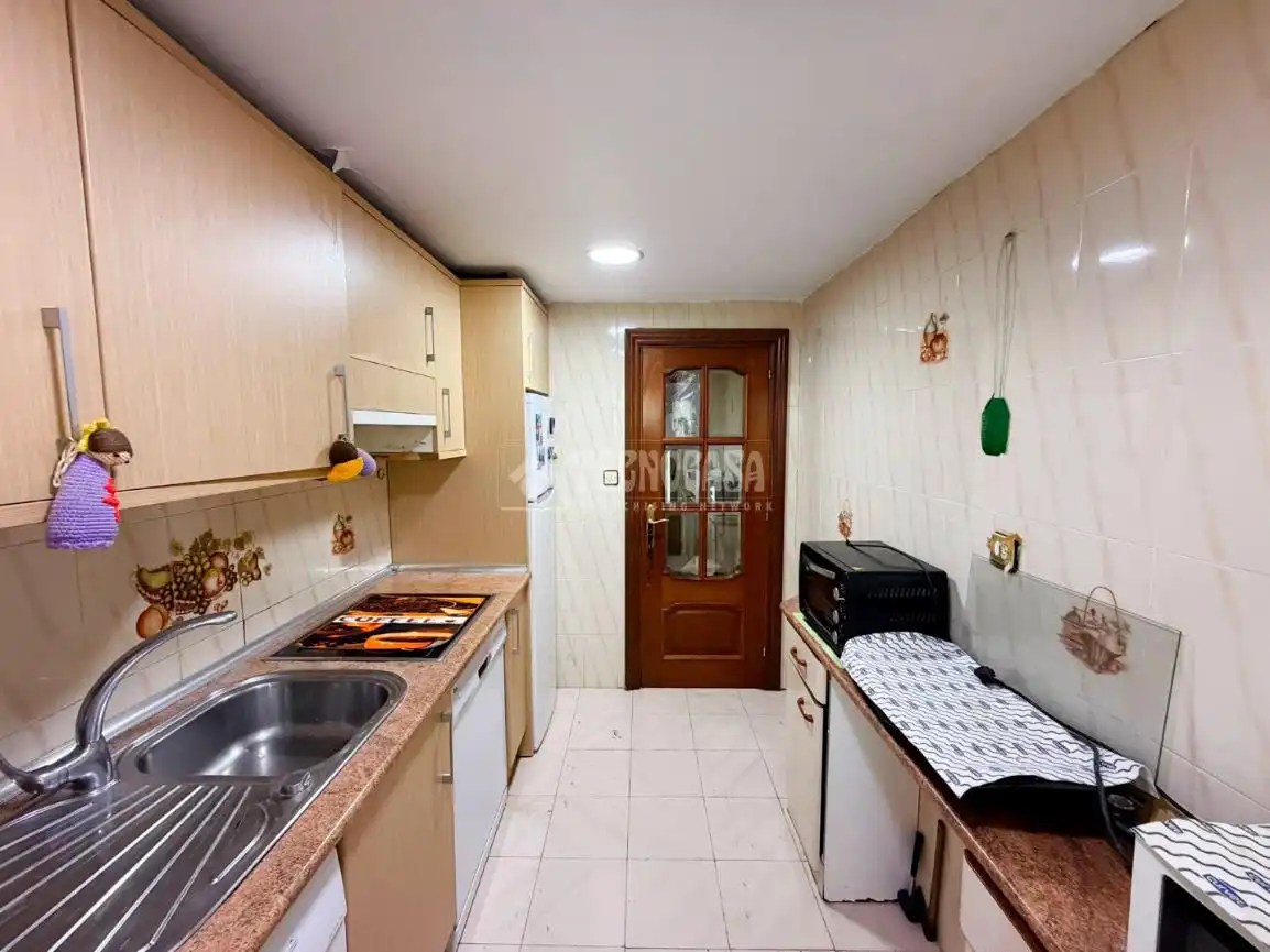 Kitchen of Flat for sale in Zaragoza  with Heating and Balcony