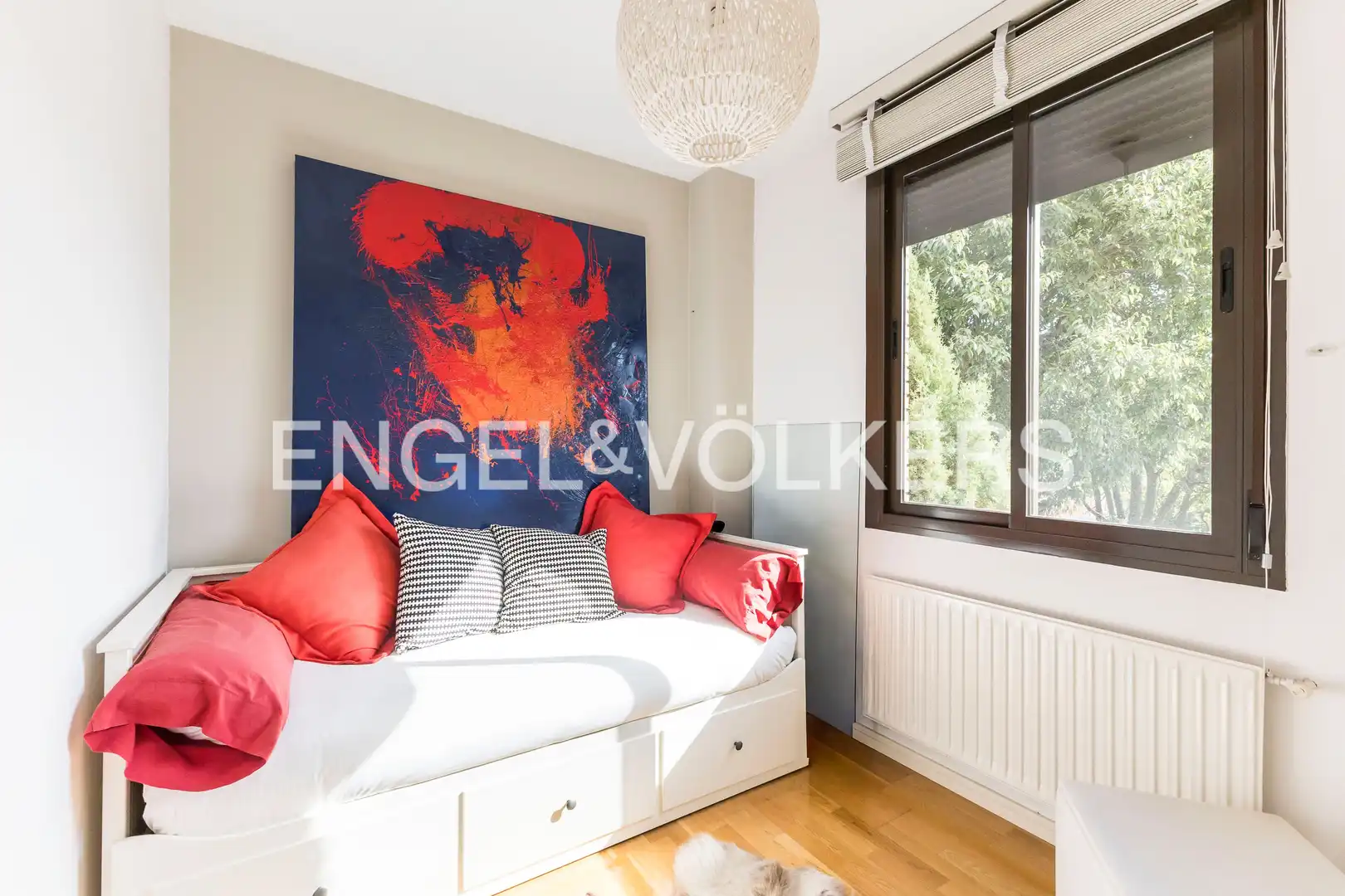 Habitación de Piso en venta en Madrid con Calefacción, Parquet y Terraza