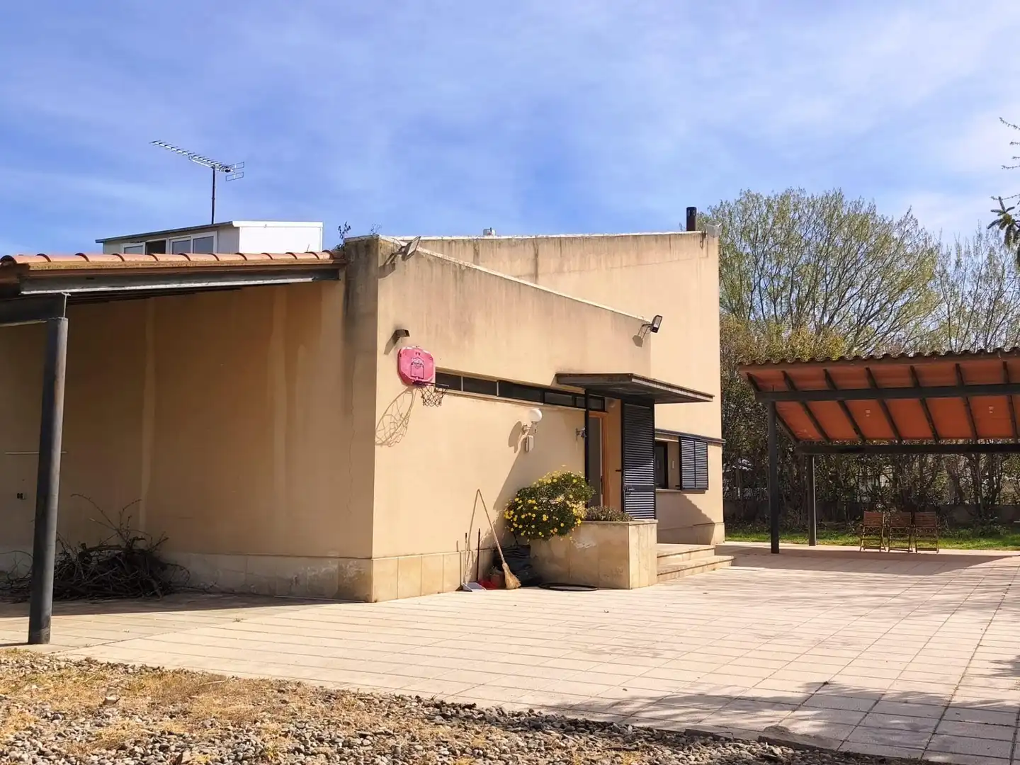 Vista exterior de Casa o chalet en venta en Bell-lloc d'Urgell con Calefacción, Jardín privado y Terraza