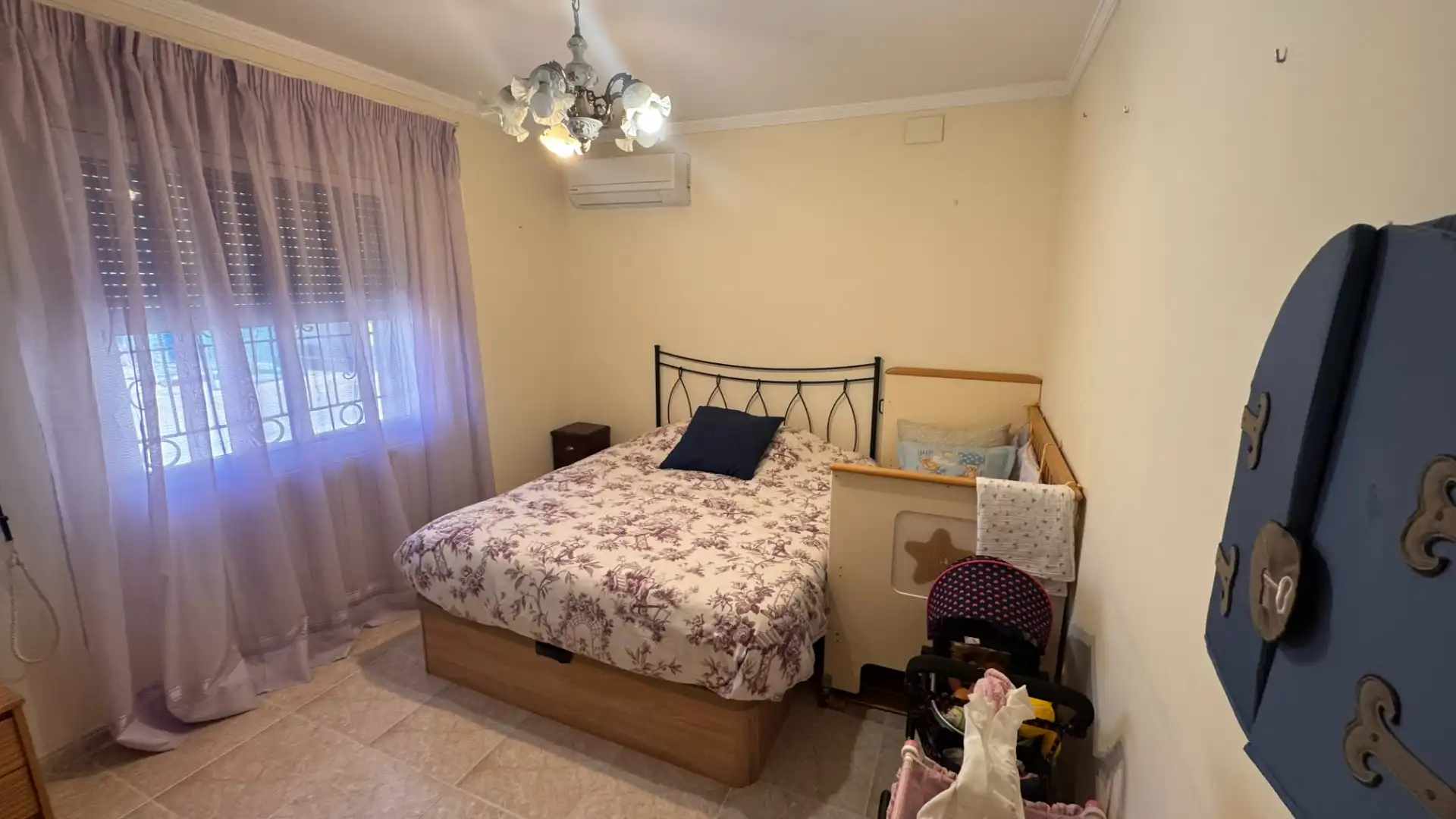 Bedroom of Houses for sale in El Catllar   with Air Conditioner, Private garden and Swimming Pool