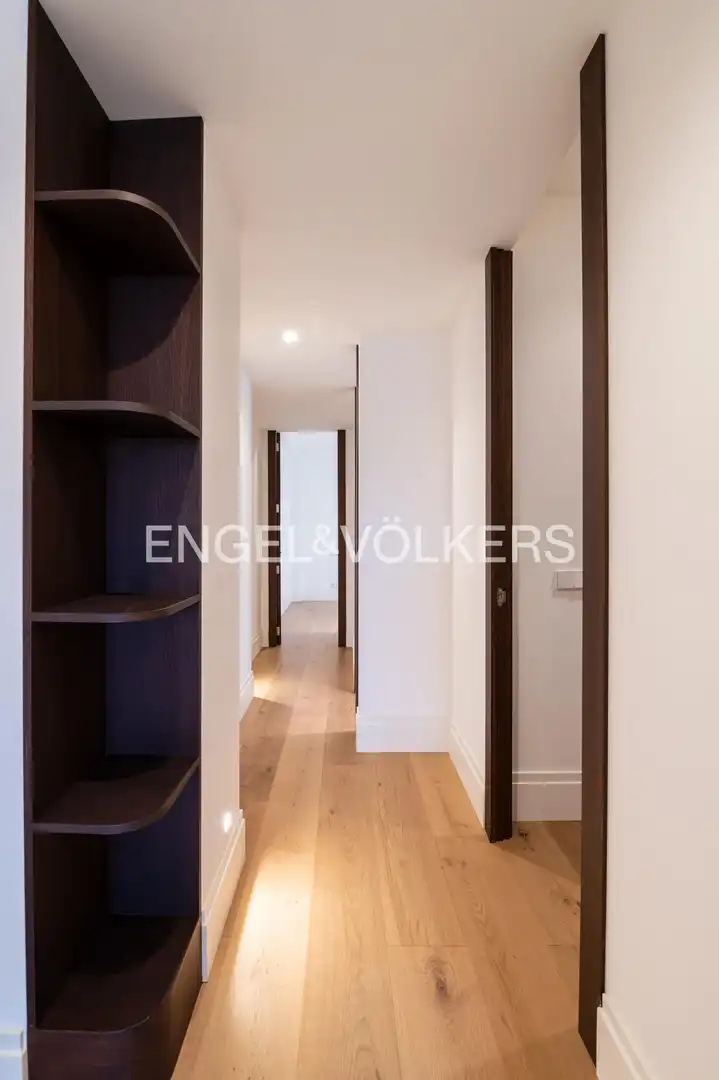 Piso en venta en Madrid con Aire acondicionado, Calefacción y Trastero