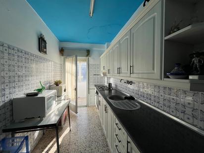 Kitchen of Flat for sale in Monzón  with Balcony