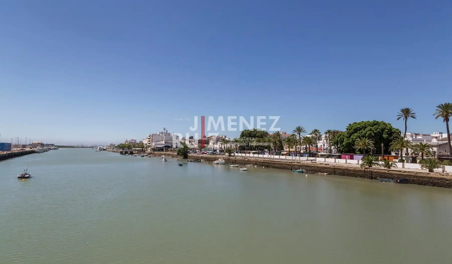 Vista exterior de Residencial en venda en El Puerto de Santa María