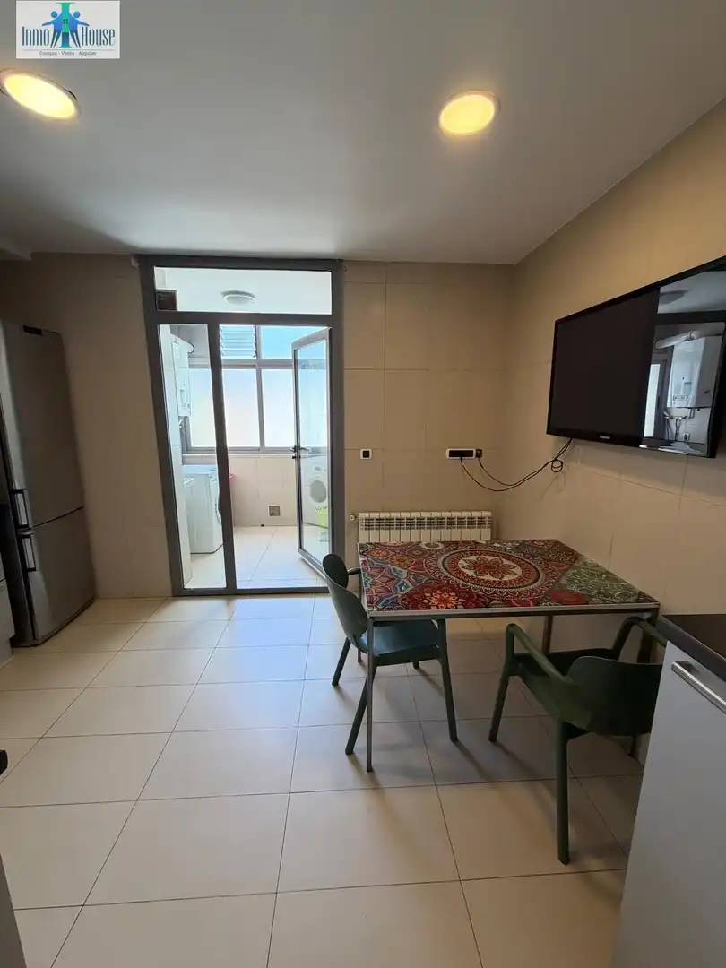Attic for rent in Albacete  with Air Conditioner, Heating and Parquet flooring