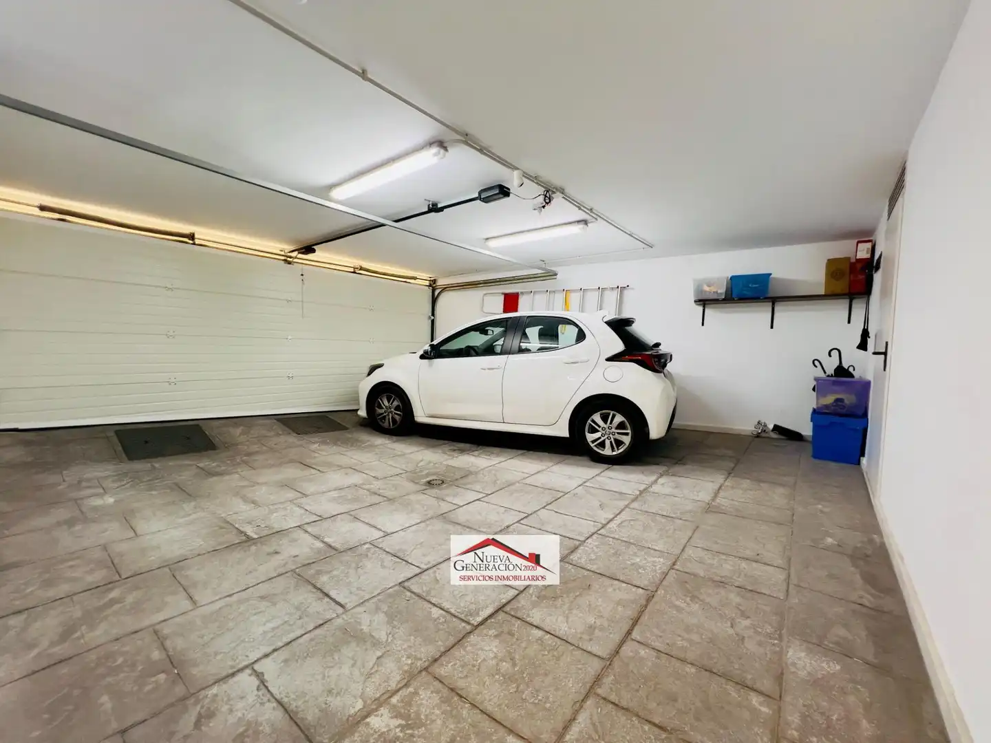 Casa adosada en venta en La Pastora - La Estación
