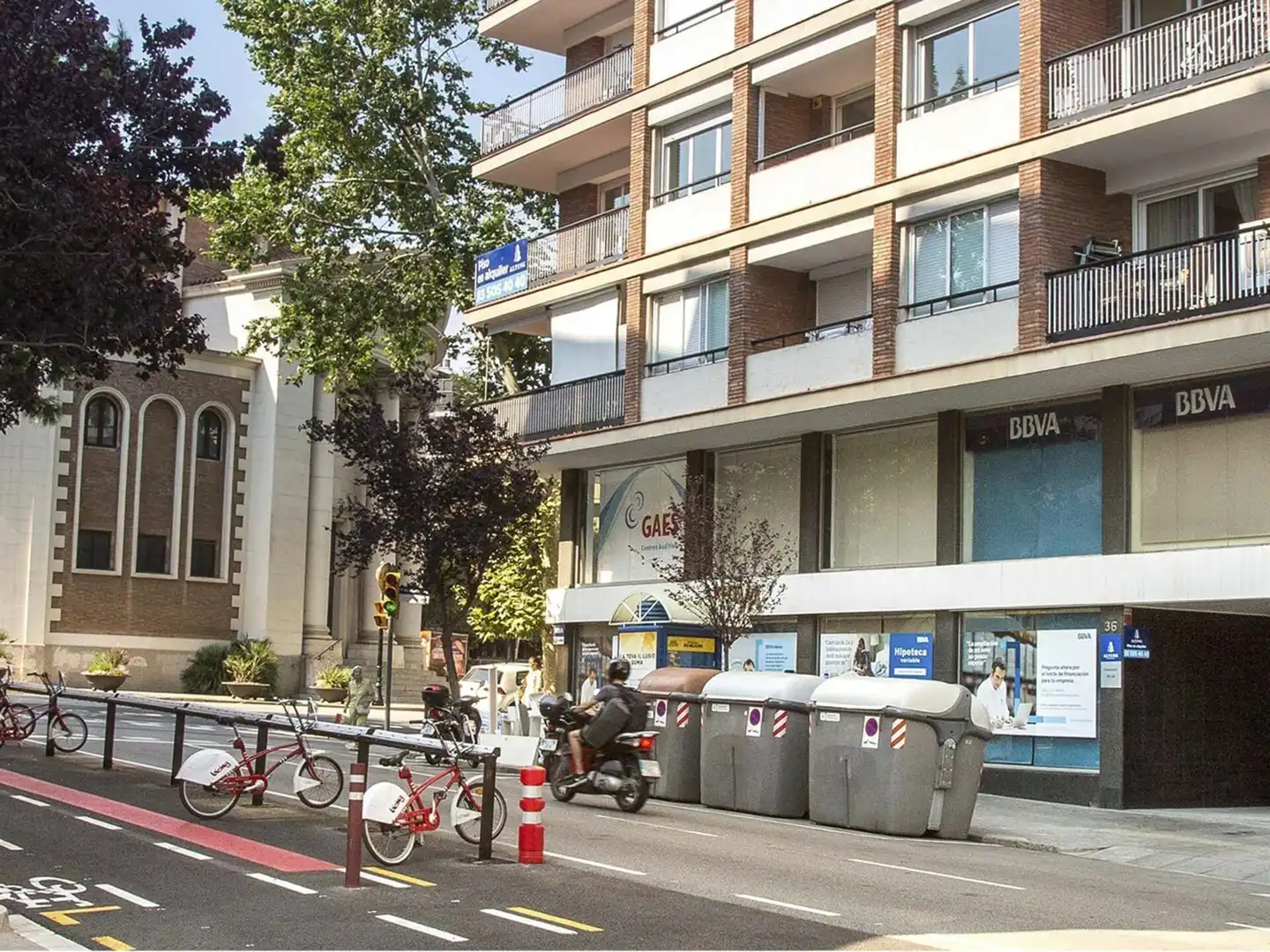 Exterior view of Garage for rent in Barcelona