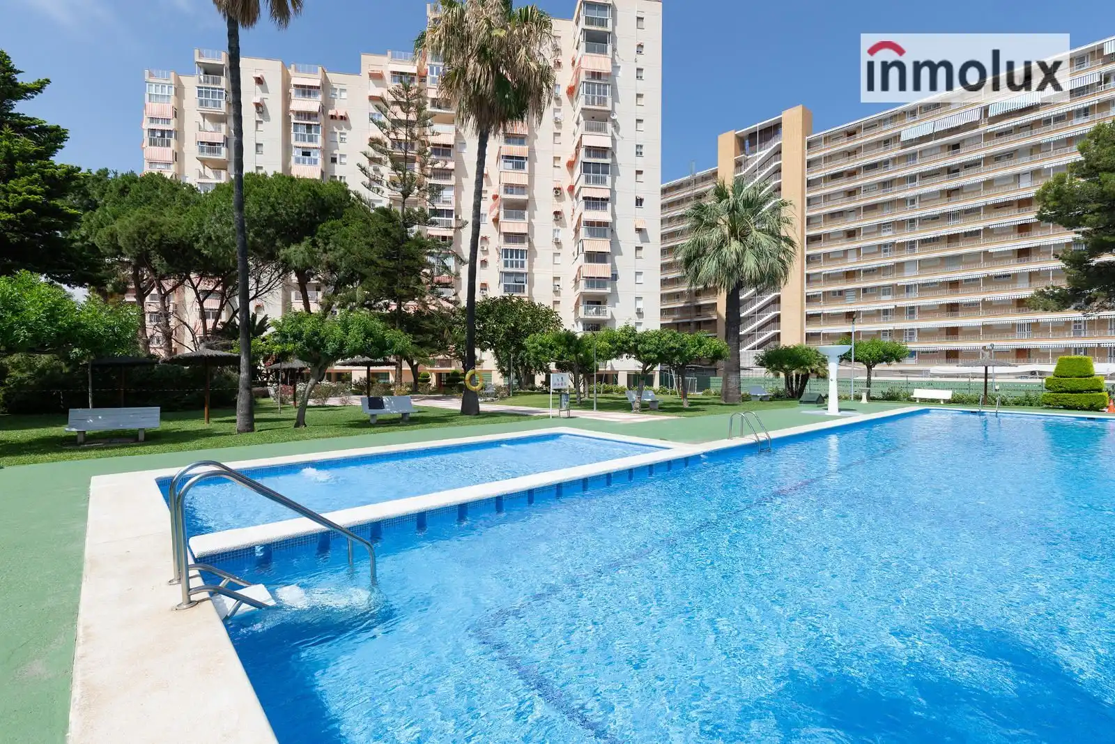 Piscina de Piso en venta en Alicante / Alacant con Aire acondicionado, Calefacción y Terraza