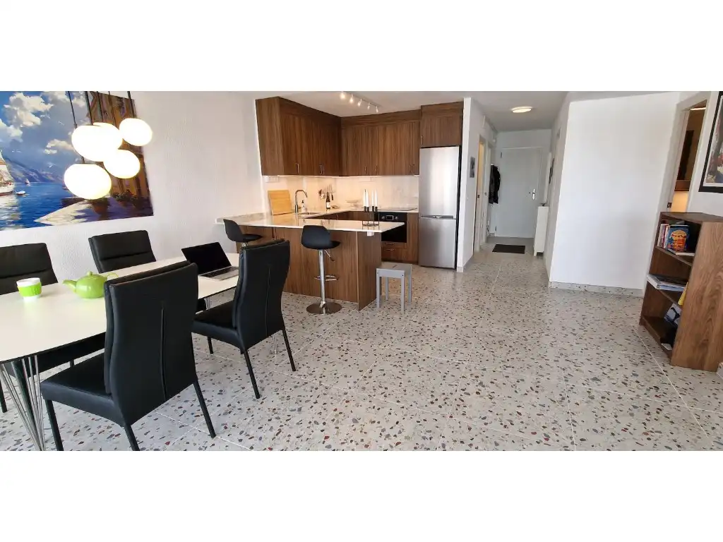 Apartment with terrace for sale in Avenida Doctor Mariano Ruiz Canov, imagen 3