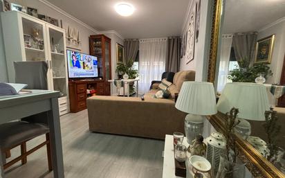 Living room of Flat for sale in  Cádiz Capital