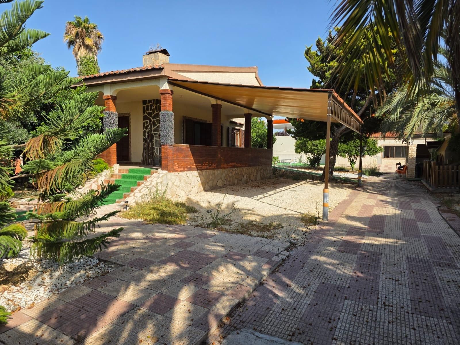 Exterior view of House or chalet for sale in Alicante / Alacant  with Private garden and Terrace