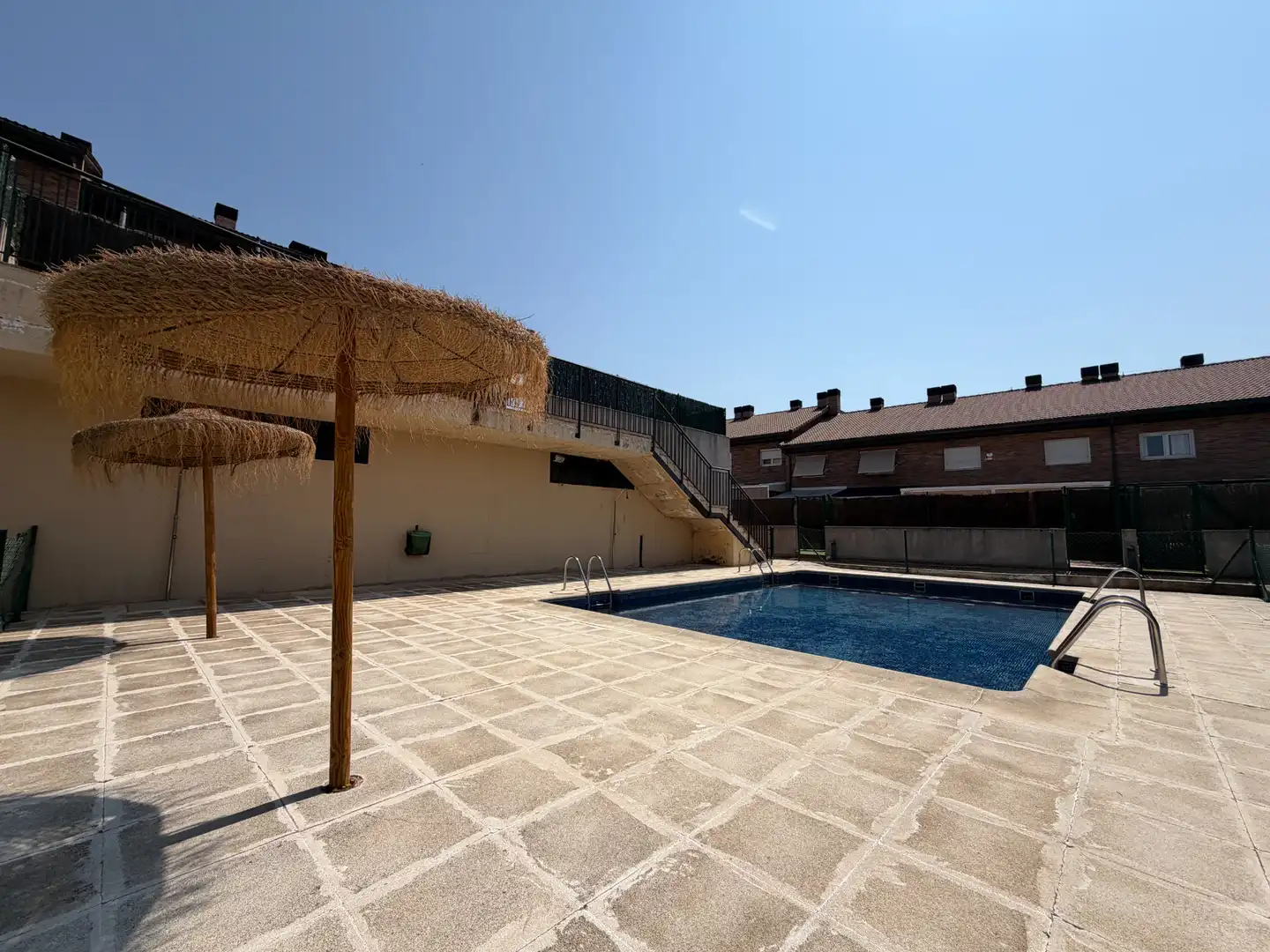 Piscina de Casa o chalet en venta en Colmenar Viejo con Calefacción, Jardín privado y Terraza