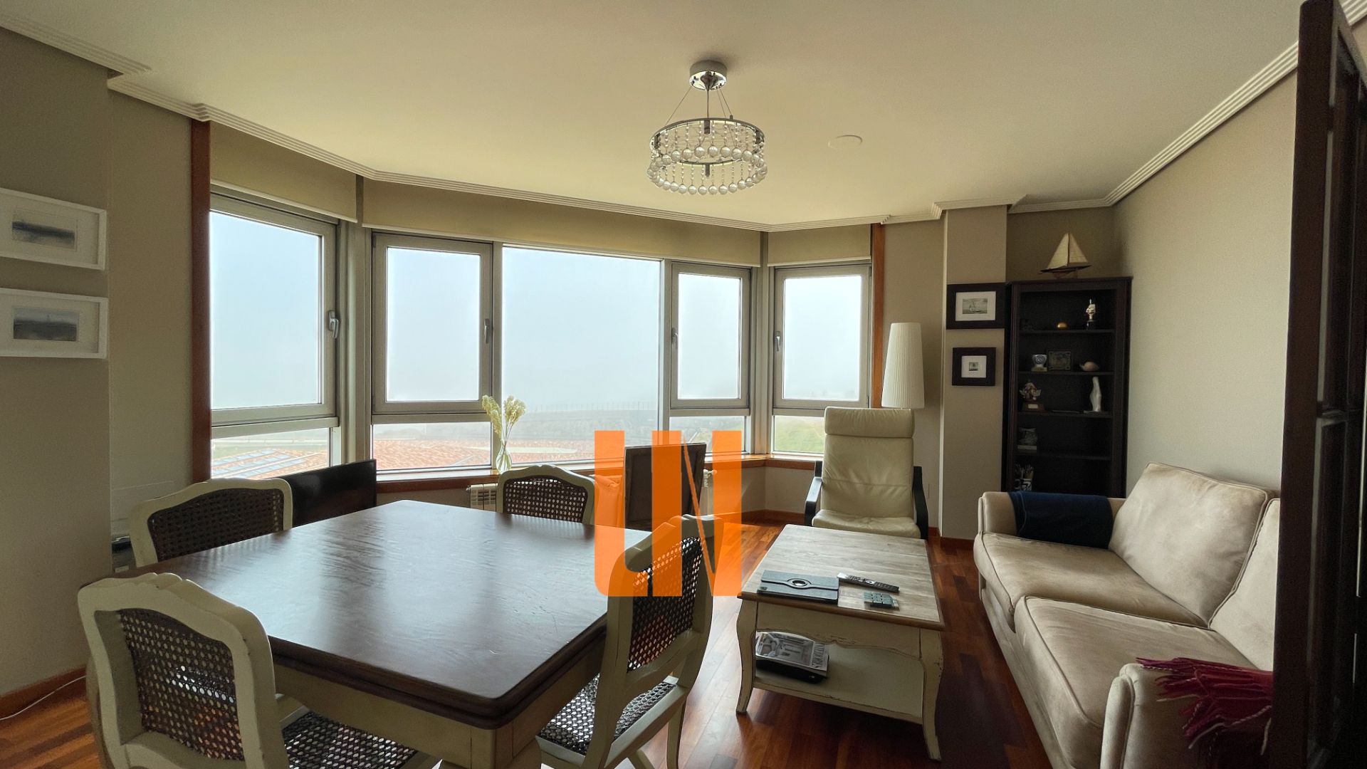 Living room of Flat to rent in A Coruña Capital   with Heating, Parquet flooring and Storage room