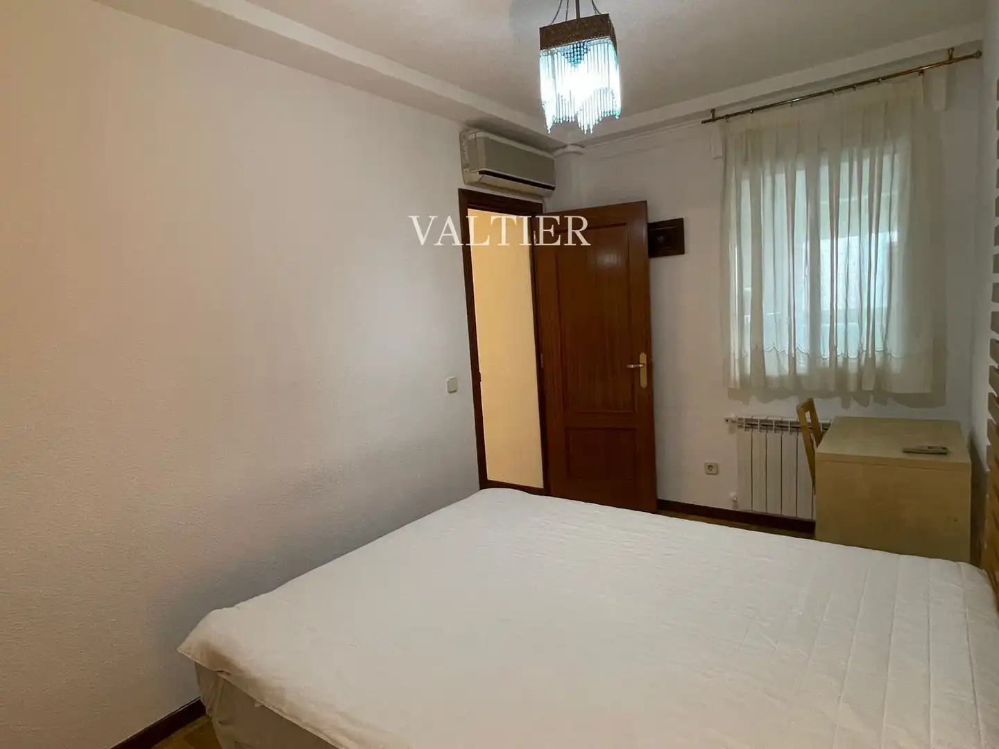 Bedroom of Attic for rent in Madrid  with Air Conditioner, Terrace and Furnished