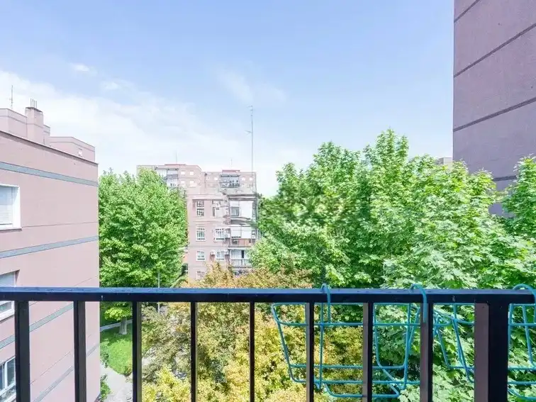 Balcony of Flat for sale in  Madrid Capital  with Air Conditioner and Terrace