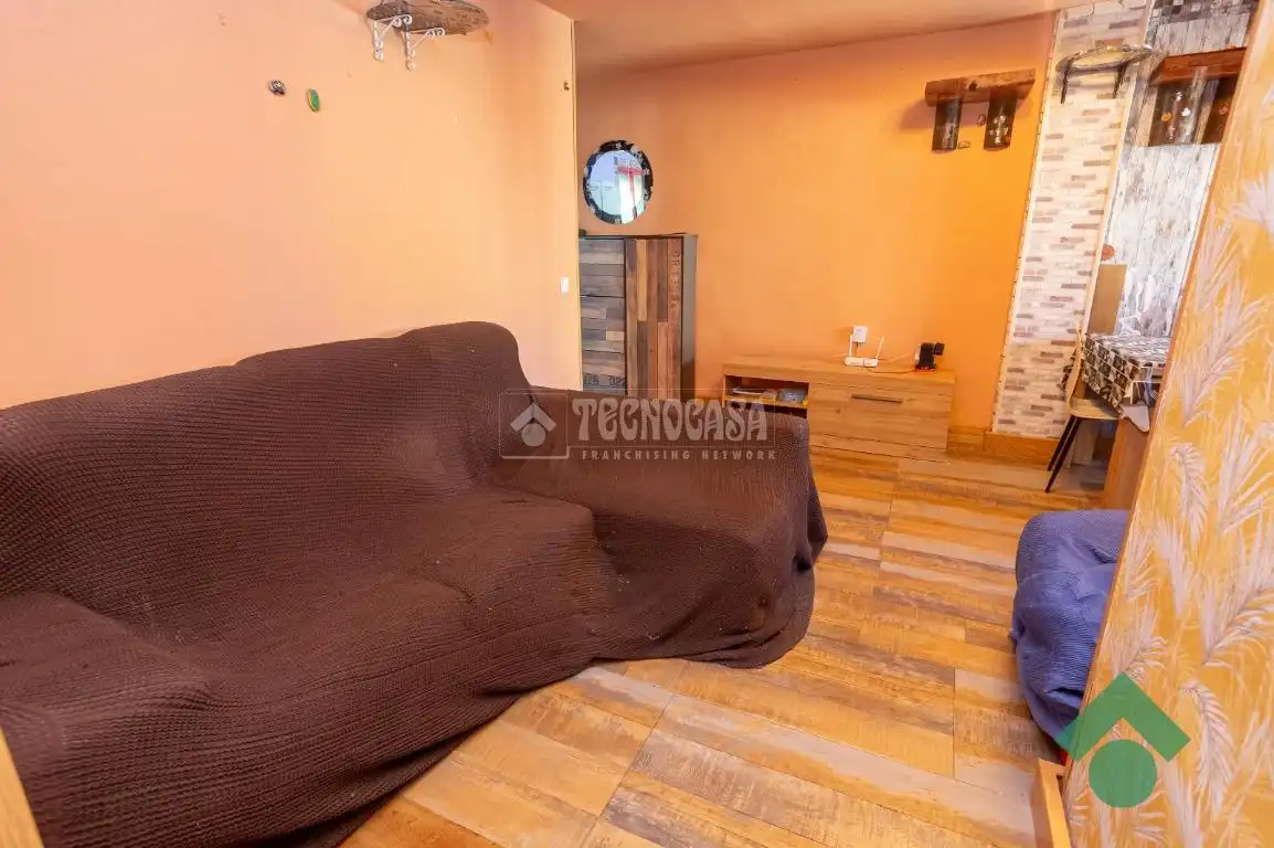 Sala de estar de Piso en venta en Algeciras con Calefacción