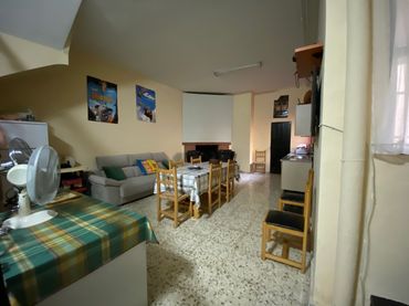 Villa con balcone in vendita a Guadix
