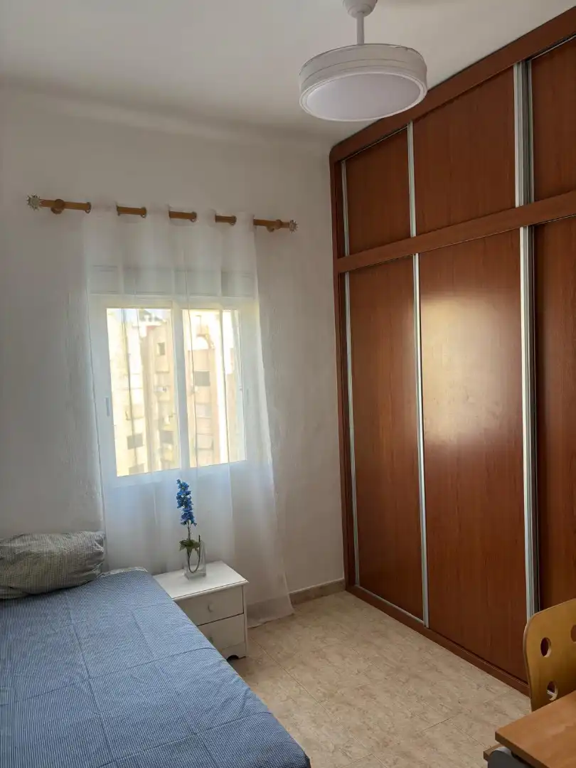 Bedroom of Flat for rent in Zaragoza  with Heating, Furnished and Oven
