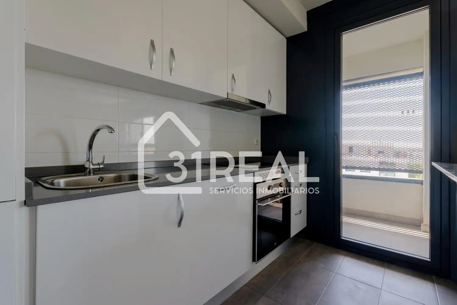 Küche von Wohnung zum Verkauf in Madrid mit Heizung, Privatgarten und Gemeinschaftspool