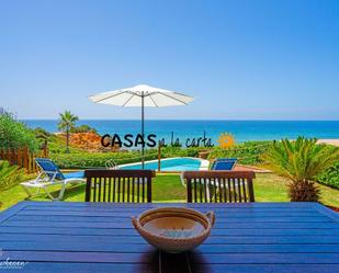 Jardí de Casa o xalet en venda en Conil de la Frontera amb Aire condicionat i Piscina