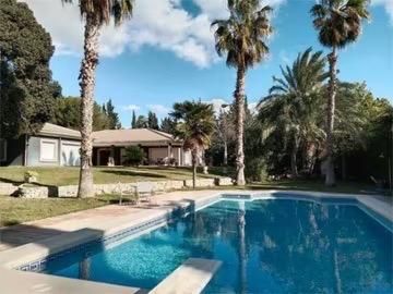 Piscina de Casa o chalet en venta en Alicante / Alacant con Aire acondicionado, Calefacción y Jardín privado
