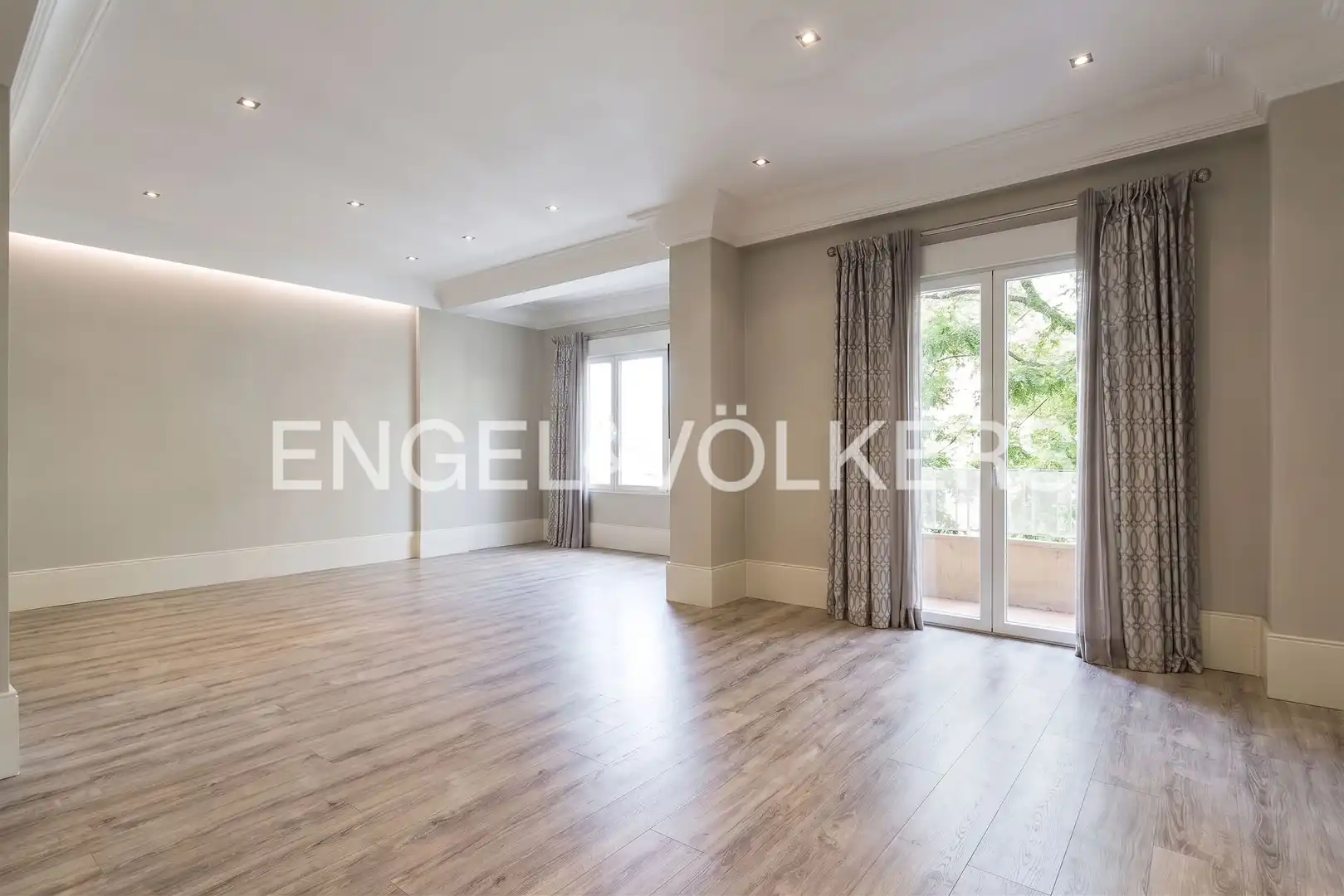 Living room of Flat for sale in Retiro
