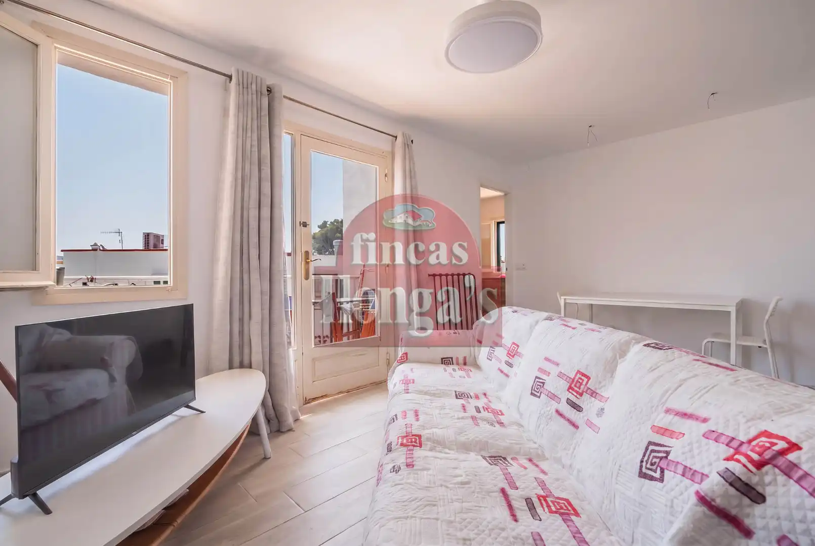 Apartment for sale in Cala Blanca, imagen 4