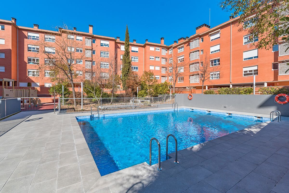 Flat to rent in Calle de Laponia, 15, Horcajo
