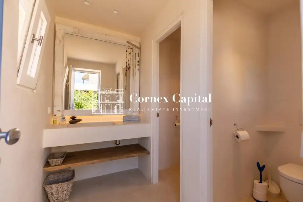 Bathroom of Houses for sale in Formentera  with Air Conditioner, Heating and Private garden