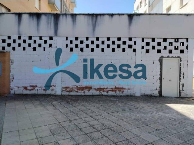 Local comercial en Venta en Avenida Elvas