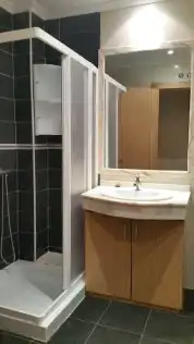 Baño de Piso de alquiler en Salamanca con Calefacción y Amueblado