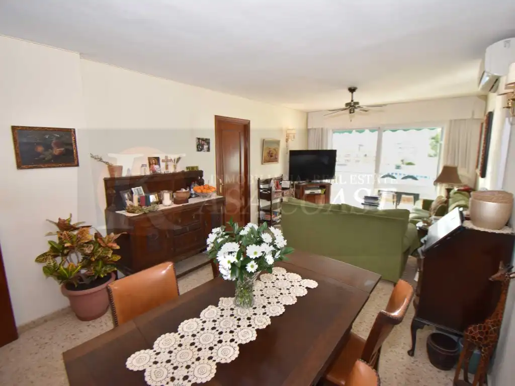 Living room of Flat for sale in Fuengirola  with Air Conditioner, Private garden and Terrace