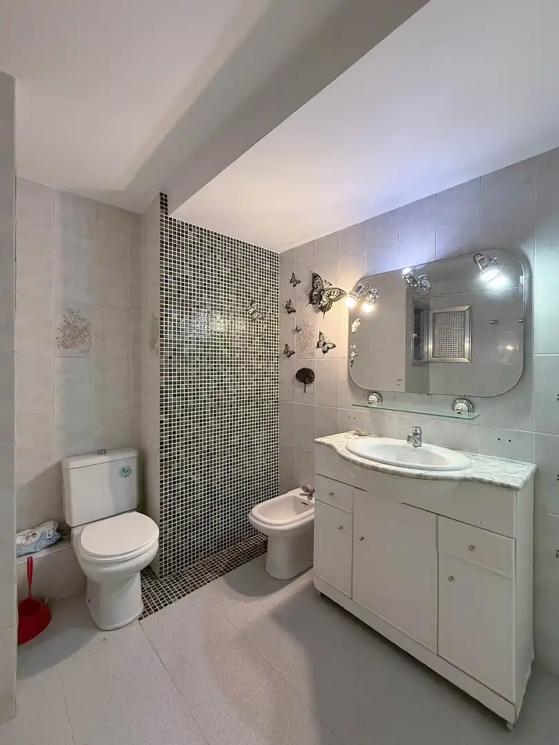 Baño de Piso en venta en Valencia con Balcón