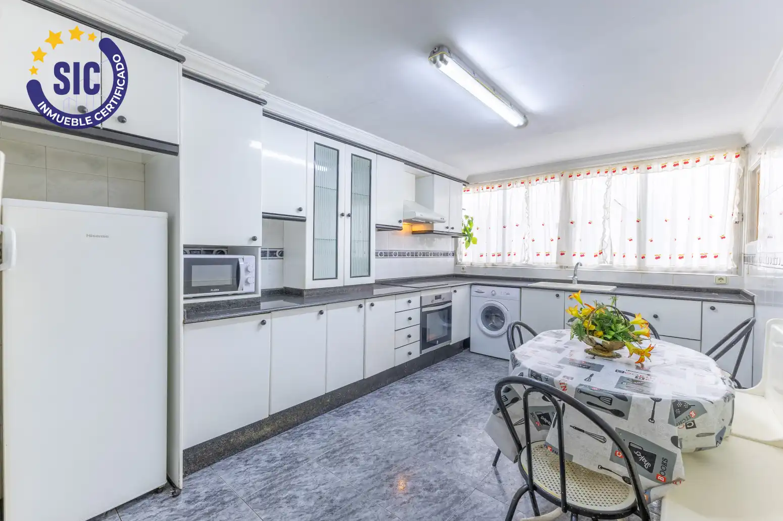 Küche von Wohnung zum Verkauf in Sagunto / Sagunt mit Balkon