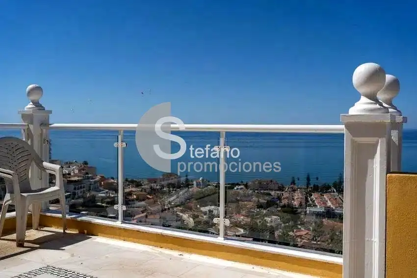 Terraza de Casa o chalet en venta en Rincón de la Victoria con Aire acondicionado, Jardín privado y Terraza