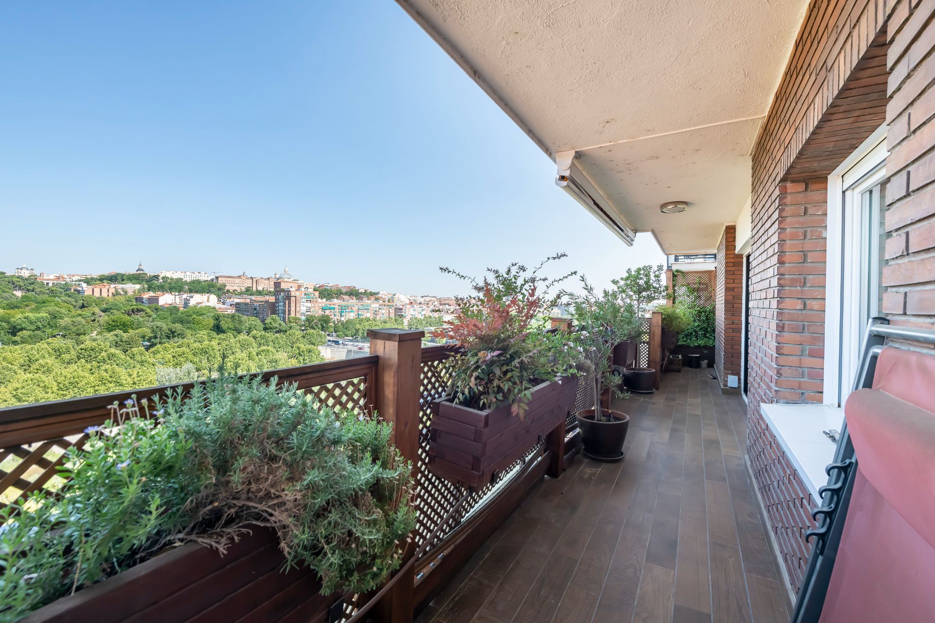 Terraza de Piso en venta en  Madrid Capital con Aire acondicionado, Terraza y Trastero