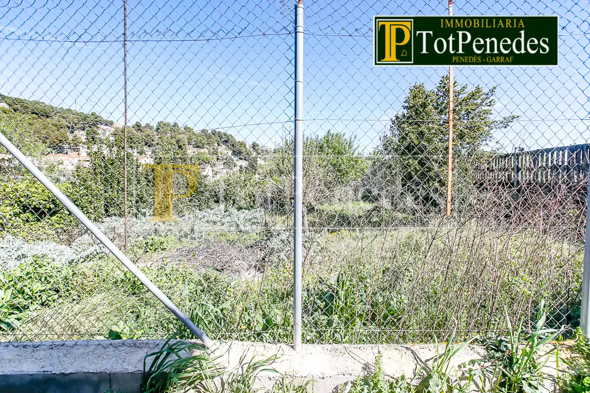 Casa o xalet en venda en Torrelles de Foix amb Aire condicionat, Calefacció i Jardí privat