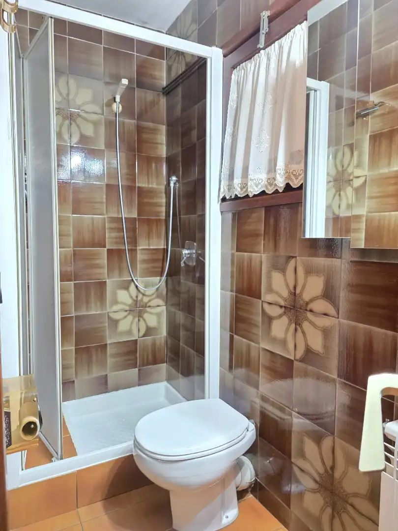 Baño de Piso en venta en Montornès del Vallès con Aire acondicionado, Calefacción y Terraza